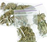Que controlen con receta médica el uso de la marihuana