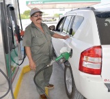Llama Pemex a no especular con precio del combustible