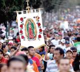 Fiesta del pueblo celebración a la Virgen de Guadalupe
