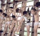 Así entrenan a niños de 5 y 6 años en China para atletas profesionales