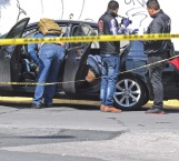 Abandonan 6 cadáveres en un vehículo en Neza