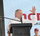 ‘Menos balas’ y ‘seguridad’ piden a López Obrador