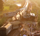 Chocan trenes en Egipto: 43 muertos