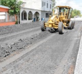 Pavimenta y rehabilita gobierno de Maki Ortiz calles y avenidas