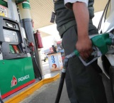 Siguen aumentos a precios de gasolinas