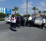 Chocan frente a Cruz Roja y Dirección de Tránsito