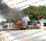 Consume incendio 3 autos en Matamoros