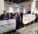 Protestan empleados de Prospera ante inminente despido