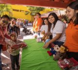 Entrega UAT juguetes a niños en posada de Ciudad Victoria