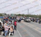 Bloquean campesinos carretera Victoria-Matamoros