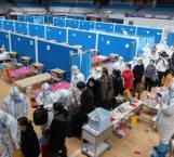 Celebran la alta del último paciente con coronavirus en Wuhan, China