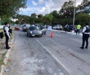 Desinfectan vehículos en El Puente Viejo