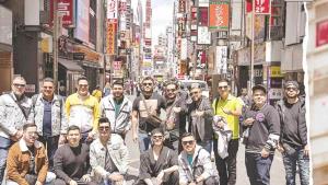 Toca ‘El Recodo’ en las calles de Japón